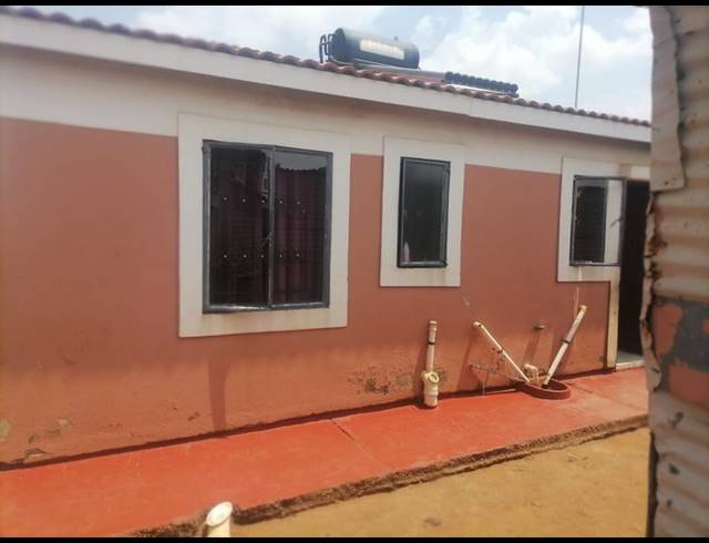 2 BEDROOM HOUSE FOR SALE IN PALM RIDGE